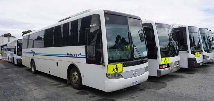 Warragul Hino RK250 Autobus 2059AO & RK260 P&D 2055AO